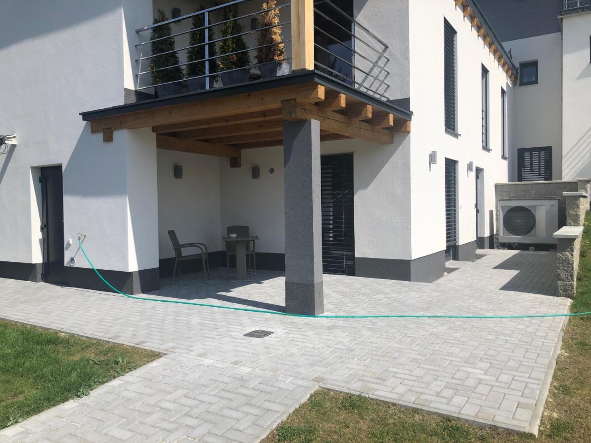 Anico Apartmany Dolni Benesov Экстерьер фото