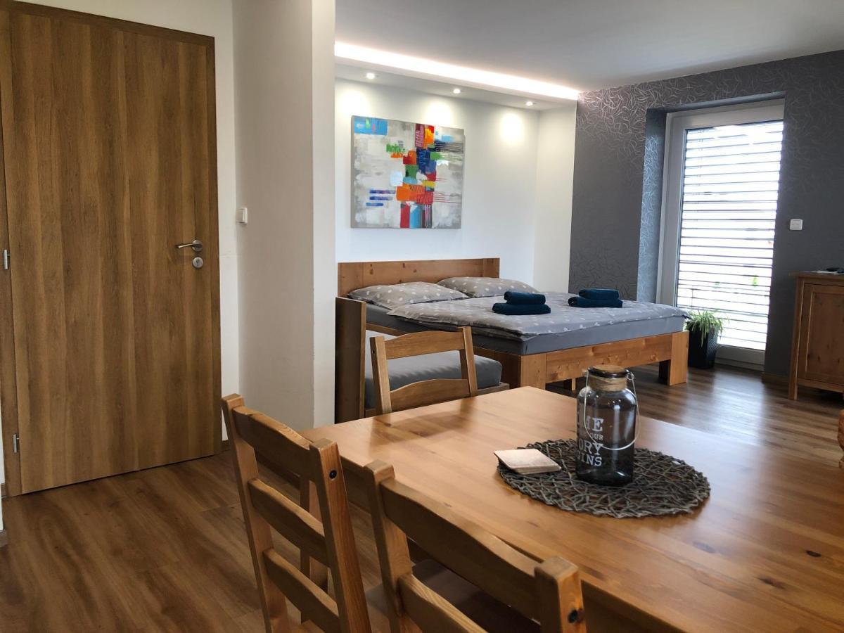 Anico Apartmany Dolni Benesov Экстерьер фото