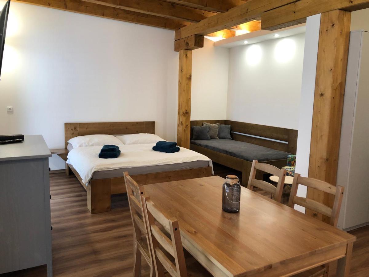 Anico Apartmany Dolni Benesov Экстерьер фото