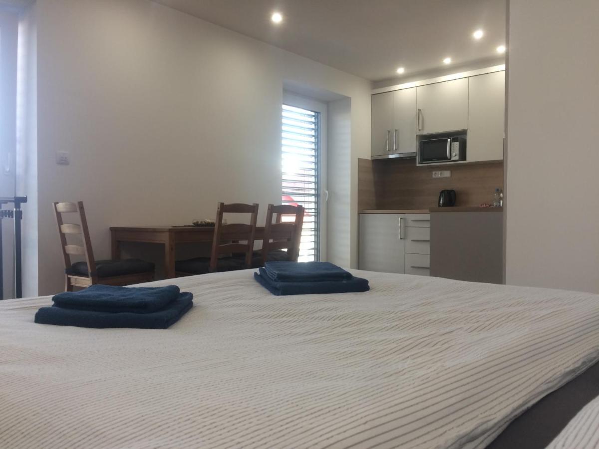 Anico Apartmany Dolni Benesov Экстерьер фото